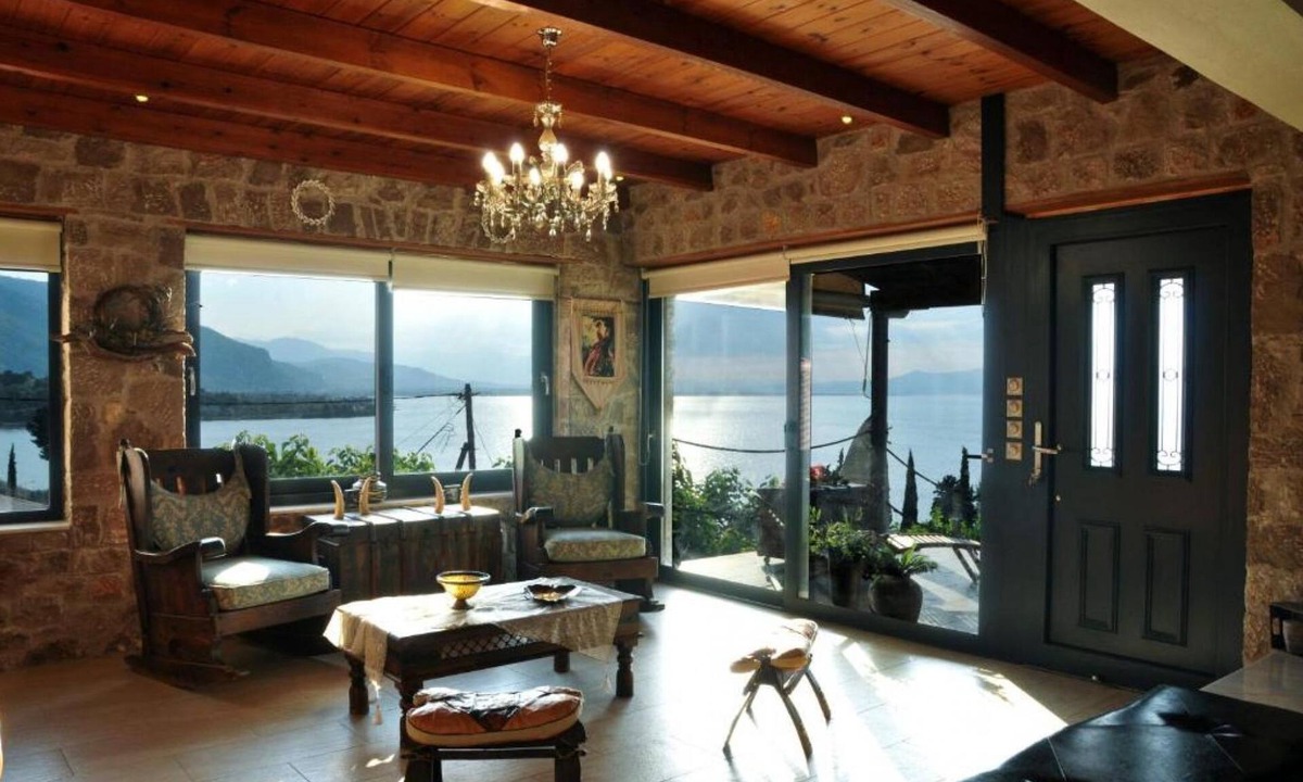 Kamena Vourla Villa | Magical View Villa Asproneri Kamena Vourla