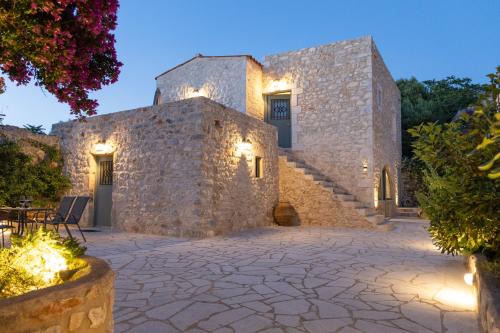 Areopoli Apartment | Mainotti's house with balcony