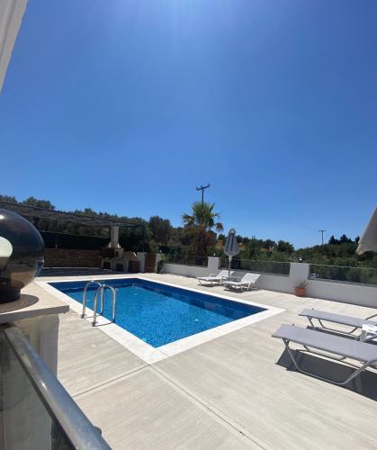 Triopetra House | Maria Place