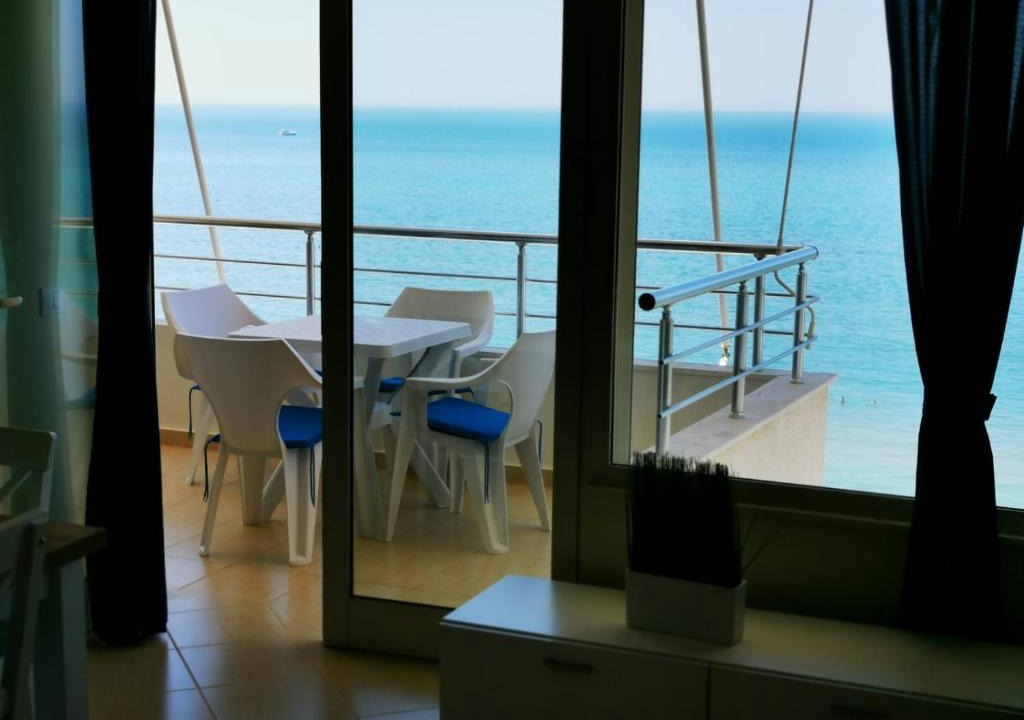 Shkembi i Kavajes Apartment | Matin Apartment Sea View
