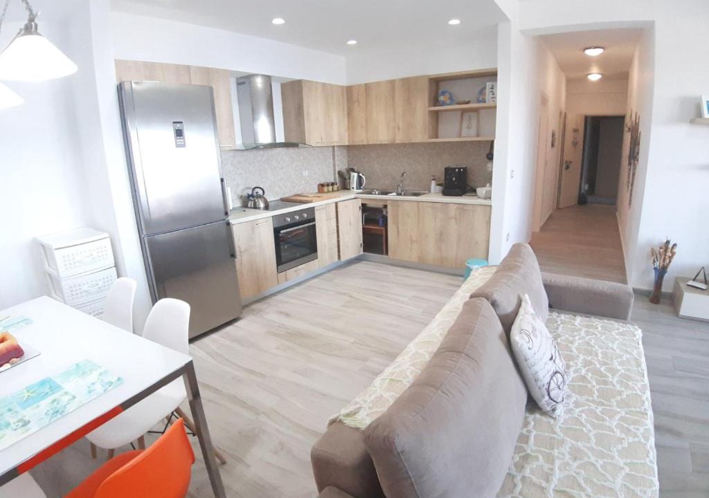 Orikum Villa | Matthews Beach House
