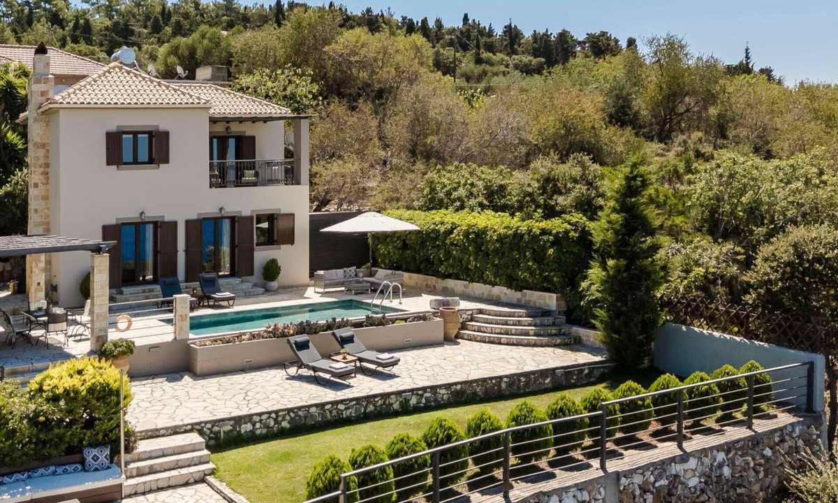 Manganos Villa | Melanthi - Three Bedroom Villa, Sleeps 6