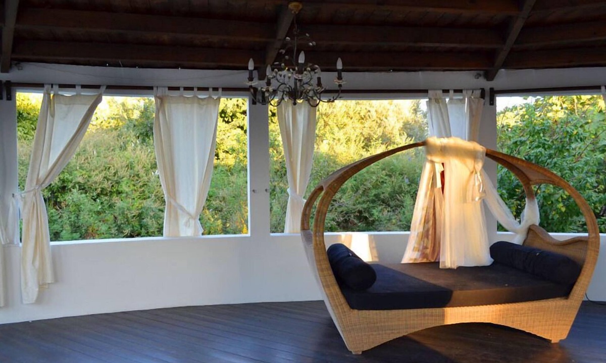 Pirgi Thermis Villa | Mikamas Villa