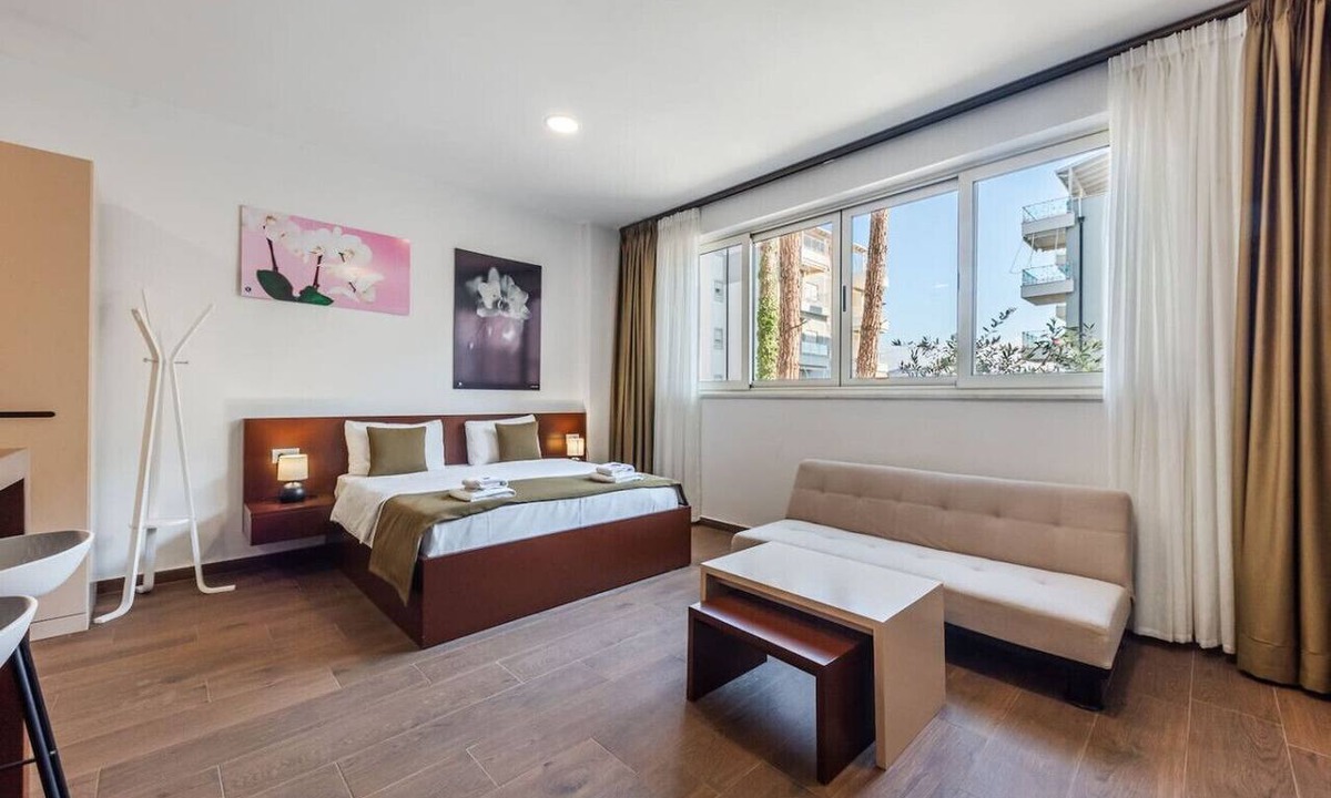 Qerek Apartment | Modern Studio by the Beach - Orkidea by PikHost