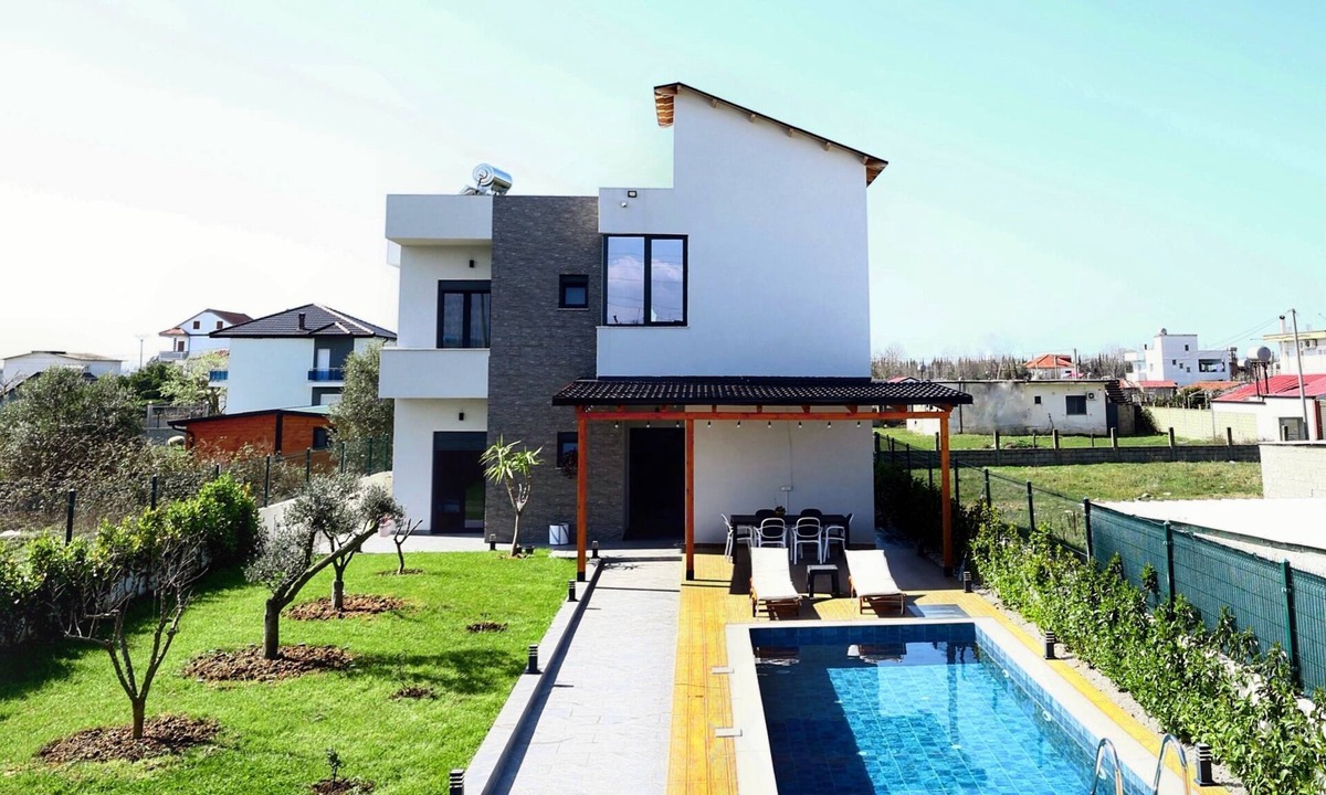Qerek Villa | Modern Villa Near the Beach: Comfort and Tranquility for Endless Vacations