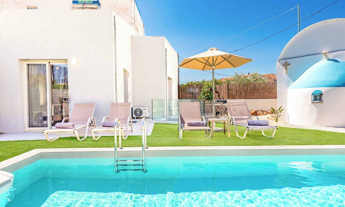 Plaka Villa | Mournia Plaka - Two Bedroom Villa, Sleeps 4