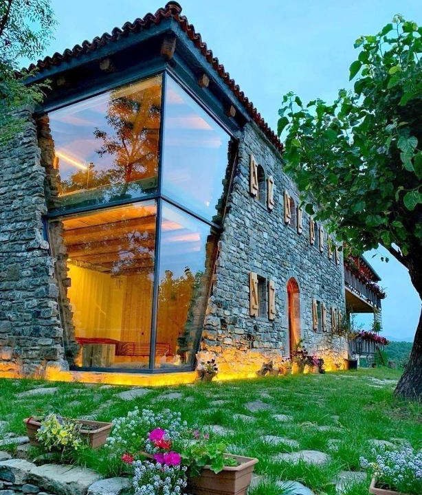 Sakës House | Mrizi i Zanave Agroturizëm