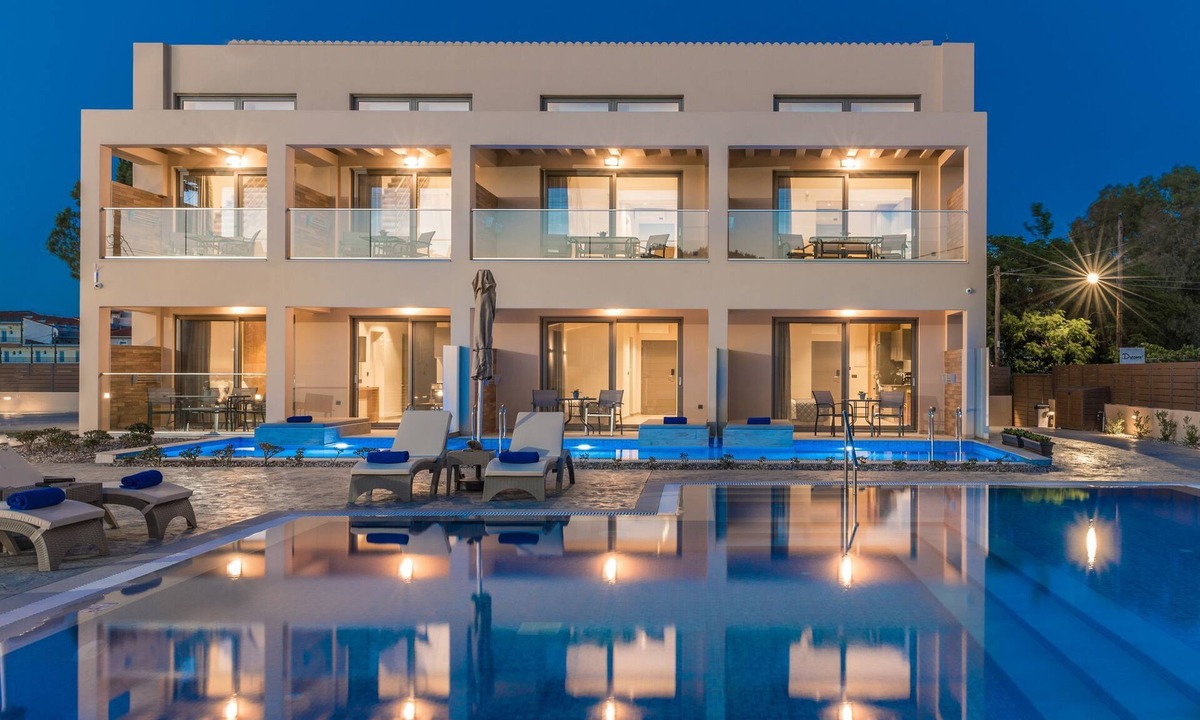 Laganas Hotel | Mystique Luxury Suites & Maisonettes