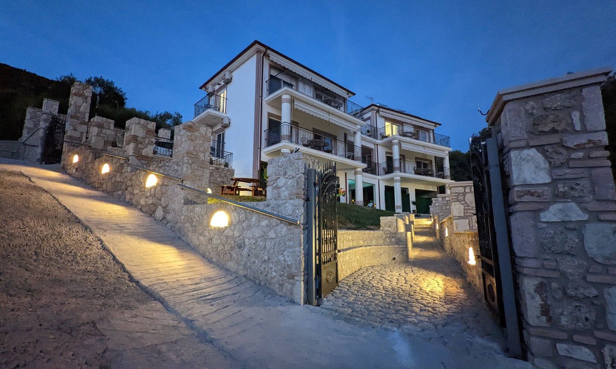 Parga Apartment | Natura Luxury Suites Parga