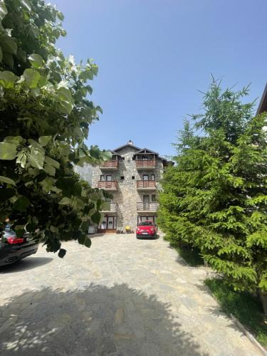 Valbone Hotel | Natyra balcony