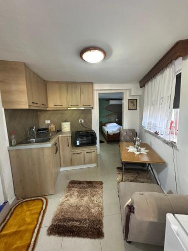 Elbasan Apartment | Next Door