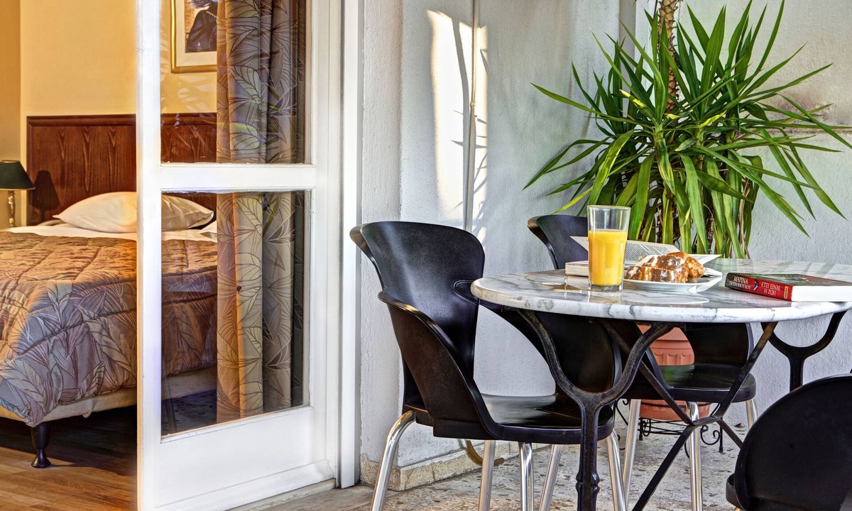 New Kypseli Hotel | Nicola Hotel