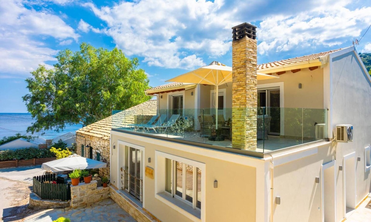 Petaleia Villa | Nikolakis Villa a few steps from Kerasia Beach, Corfu