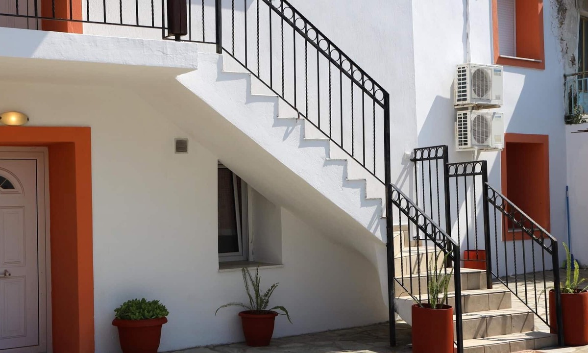 Keramidi Apartment | Nikolaou Apartments Ground Floor