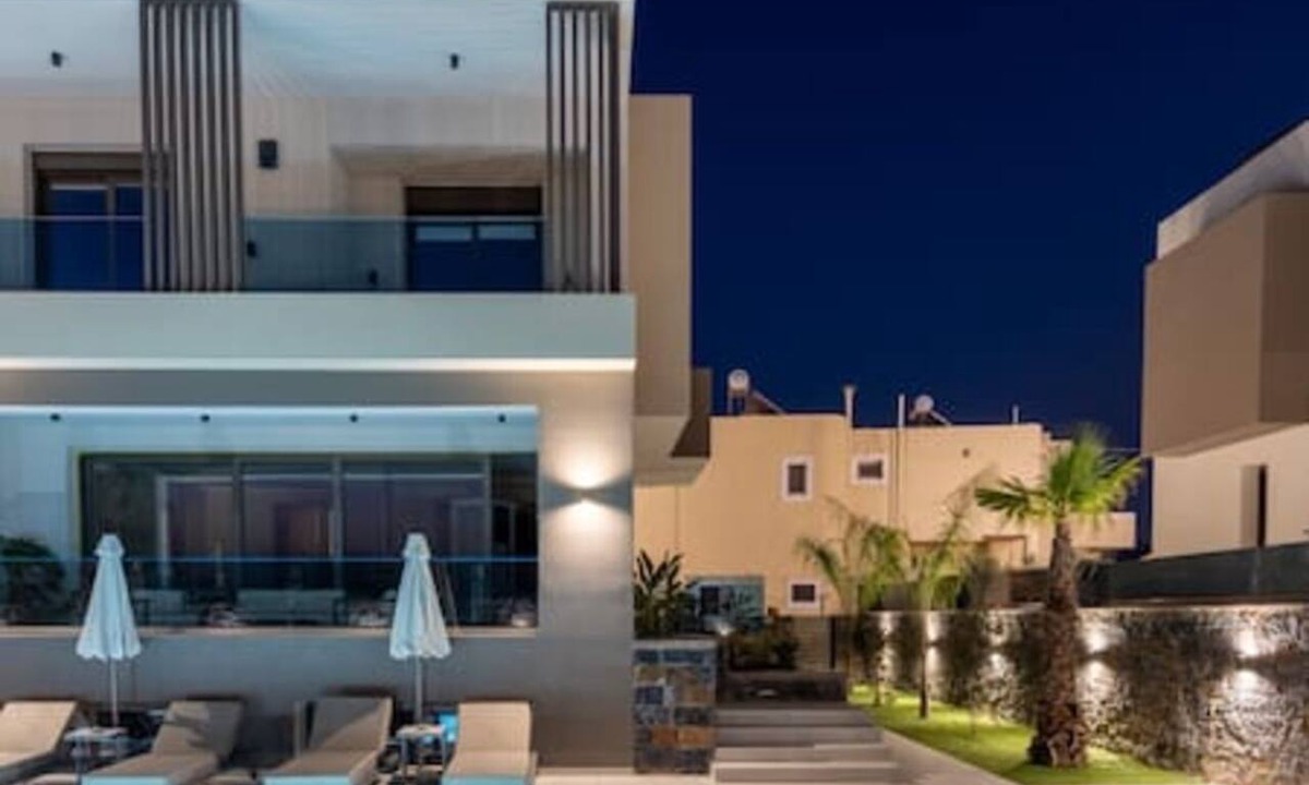 Kato Gouves Villa | Noema Luxury Villas - Villa Iris, by Estia