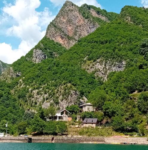 Shkoder County House | Norral shelter 1