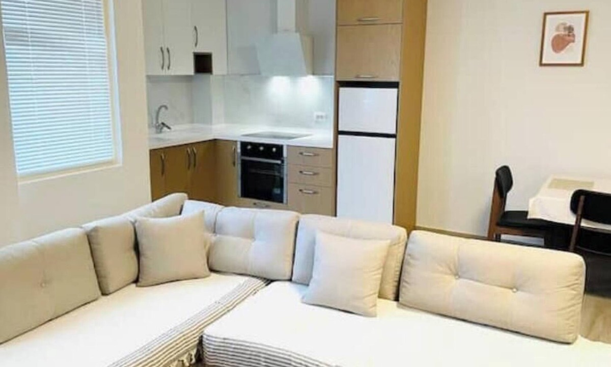 Sheqi i Vogel Condo | Nova 2+1 Entire Apartment City Center