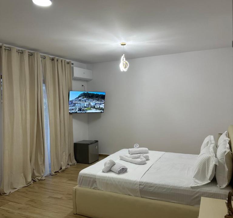 Berat House | Nova Room