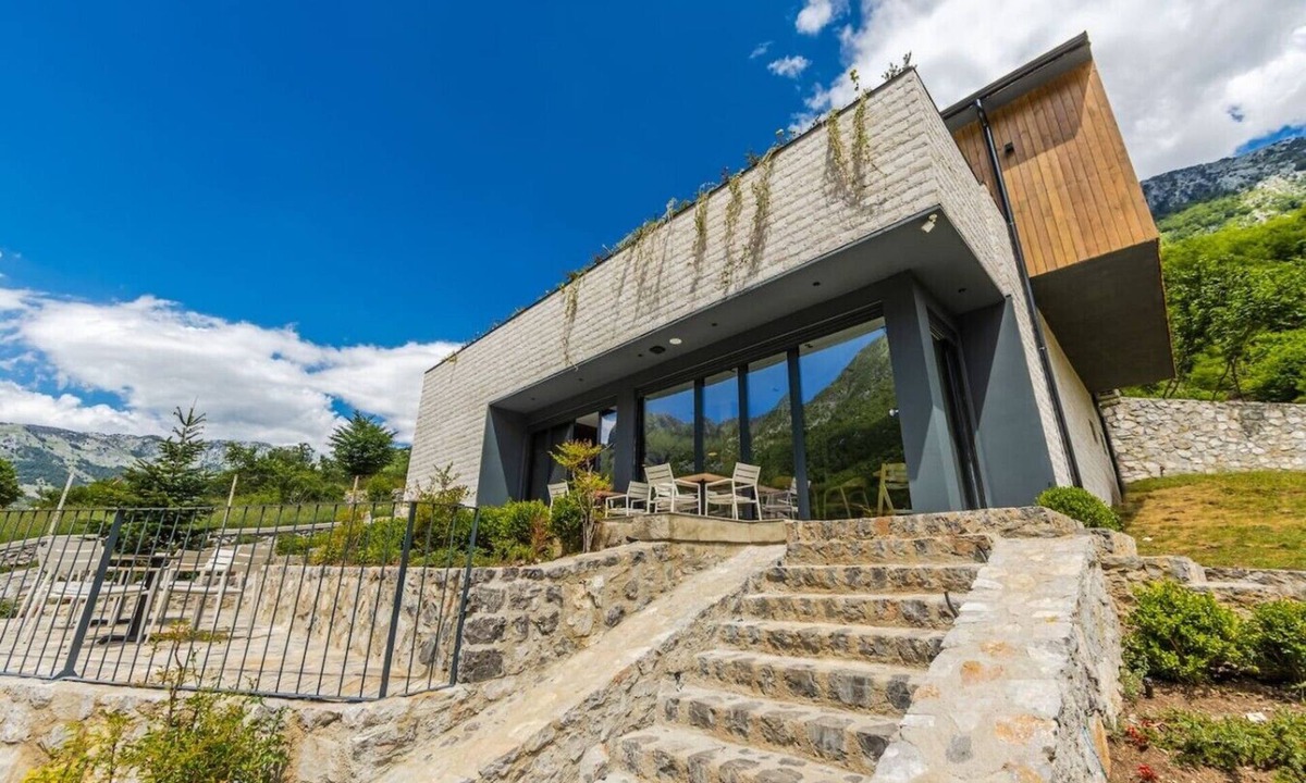 Shkoder County Bed & Breakfast | Odat n`Bogë | Room 2 - Bjeshka | Breakfast Included by PikHost