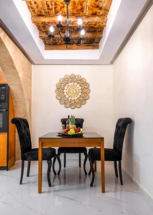 Rhodes Old Town House | Odysseus Luxury House