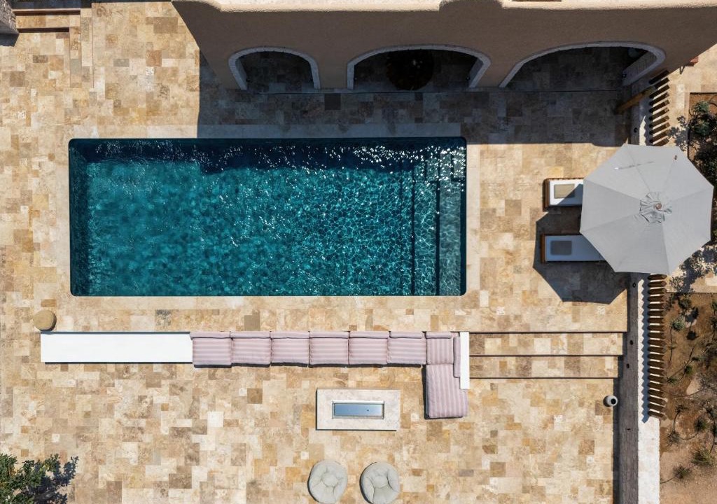 Aegina Town Apartment | Oinopia Country Villas