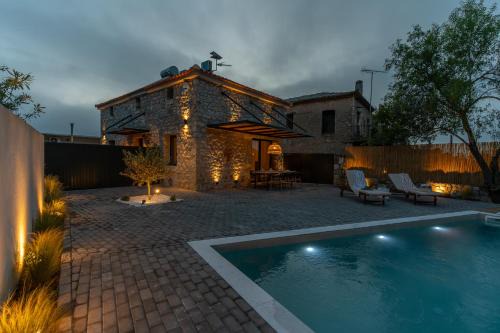 Pylos-Nestoras Villa | Olea Stone Villa