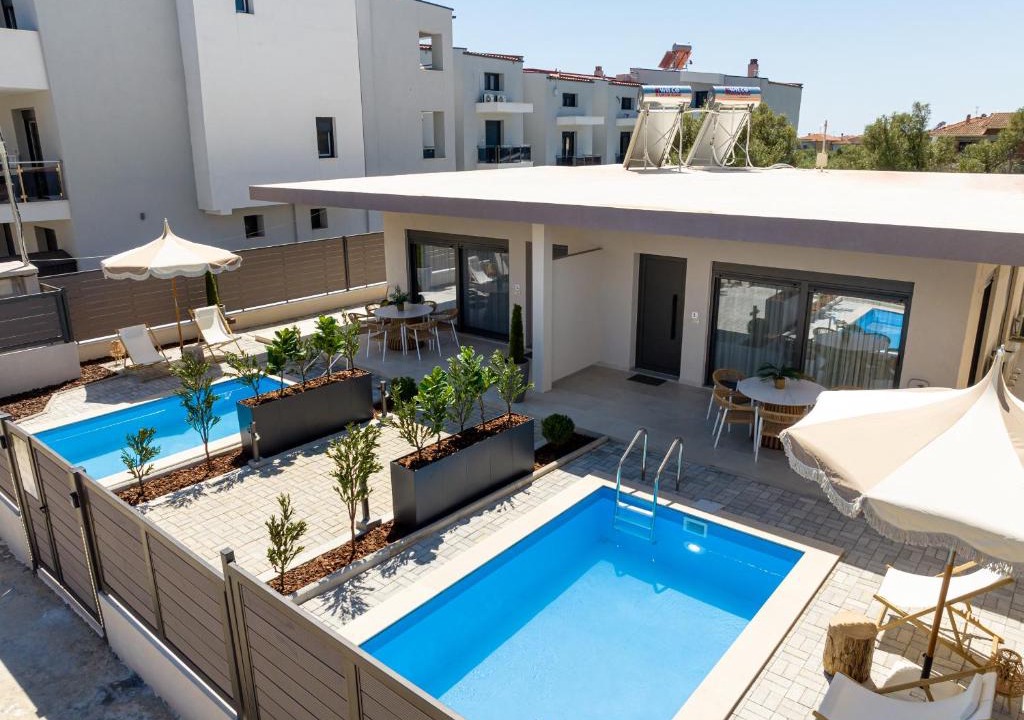 Nea Moudania Villa | Olivio 4 Seasons Villas