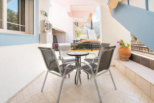 Livadia House | Olympus Tilos Apt double A2