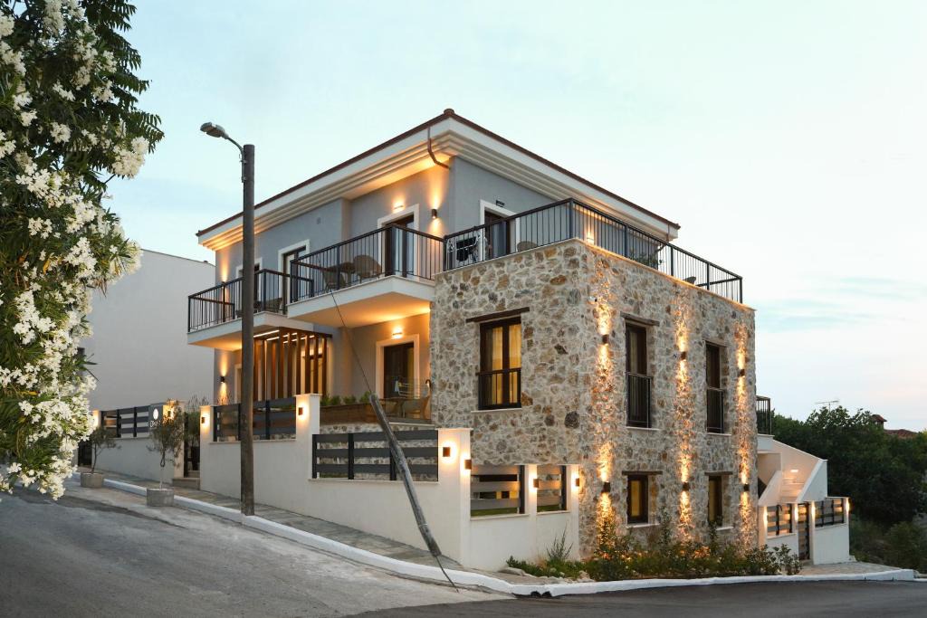 Ouranoupoli House | ONAR OURANOUPOLIS