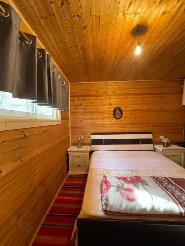 Sinje Ski Chalet | Origjina Farm
