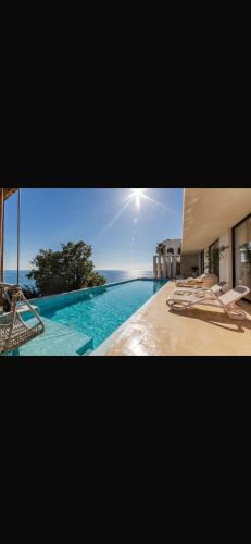 Sakës Villa | Panorama Villa Infinity Pool