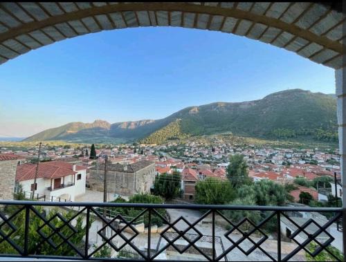 Leonidio Apartment | Panoramic stone villa