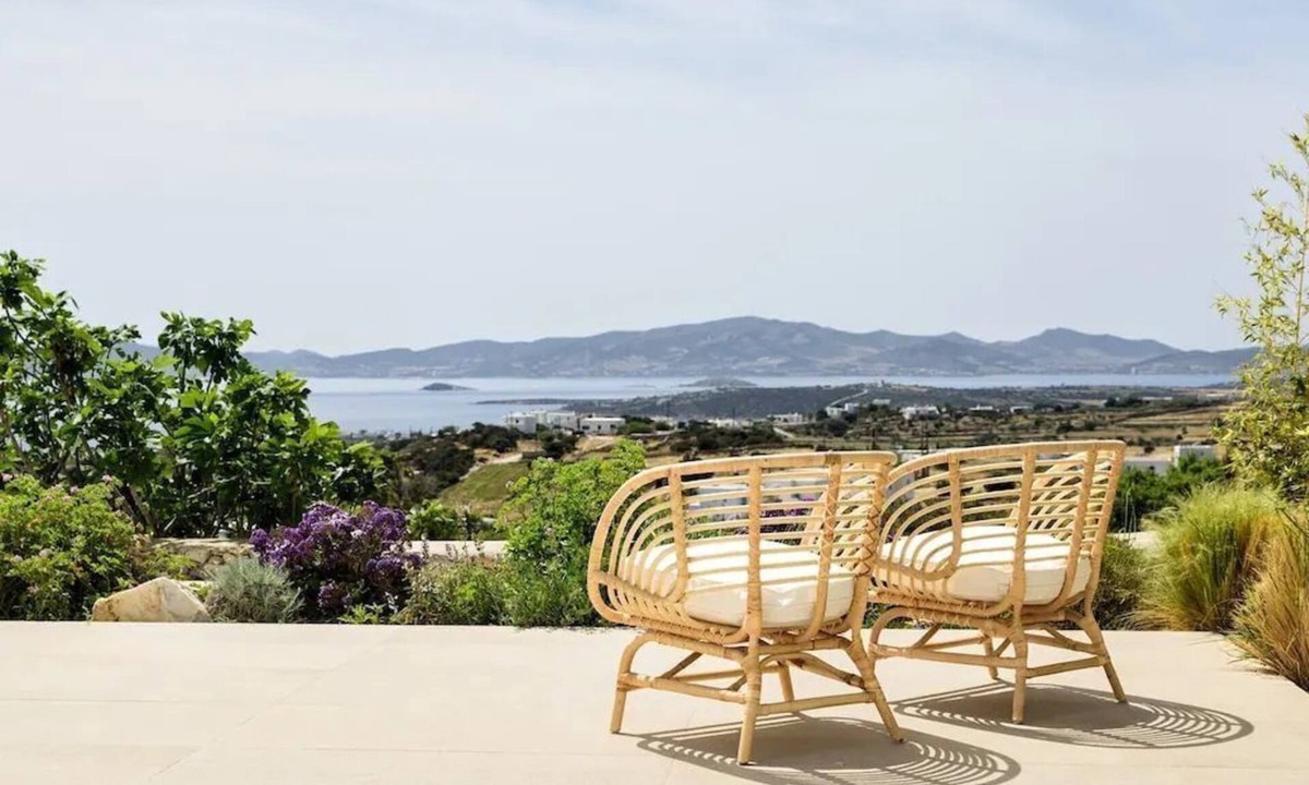 Parikia Villa | Panoramic Vineyard Villa w/Large Private Pool 18m