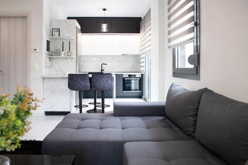 Drama Apartment | PARIS Opulent Lifestyle