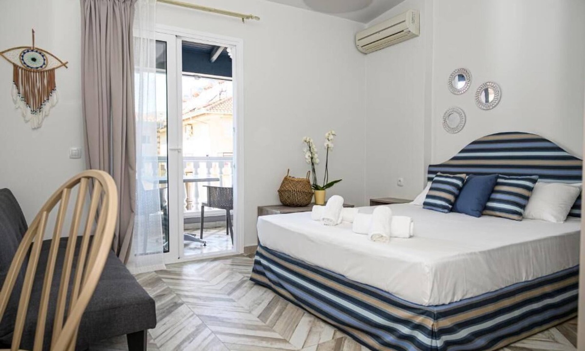 Olymbiaki Akti Hotel | Parthenon Art Executive Wing