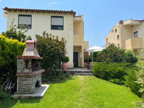 Kassandra Villa | Peaceful modern holiday vila
