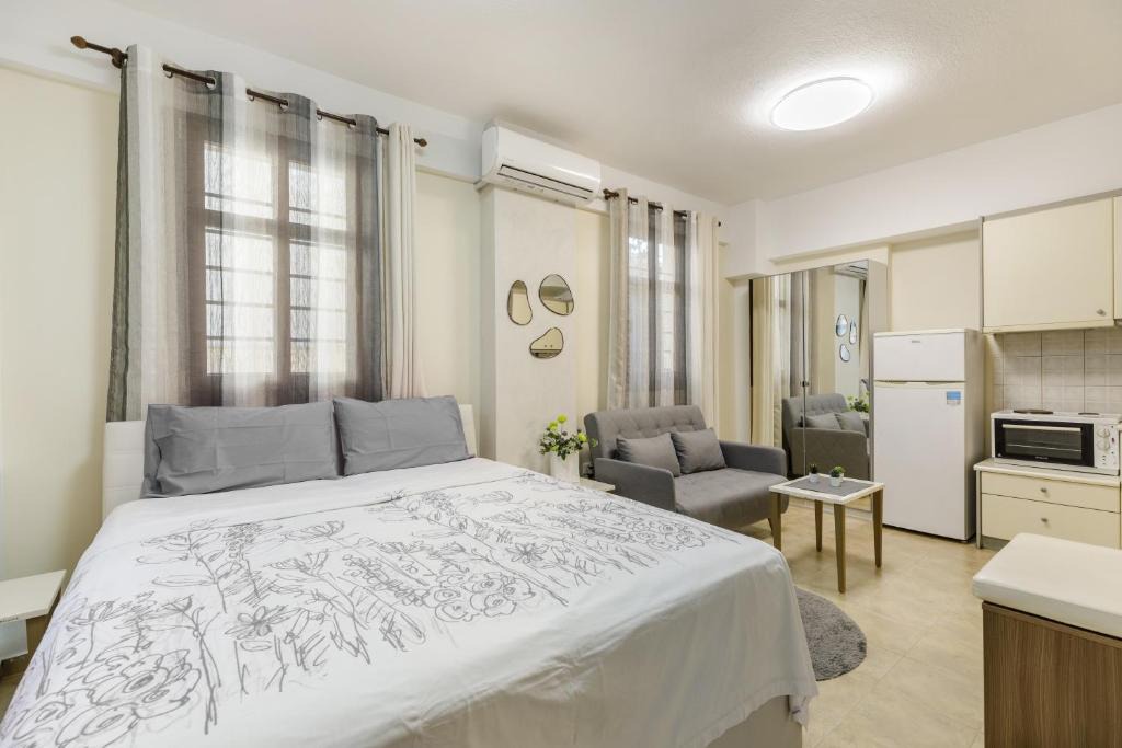 Ano Poli Apartment | PEARL STUDIO free private parking of stayinthess