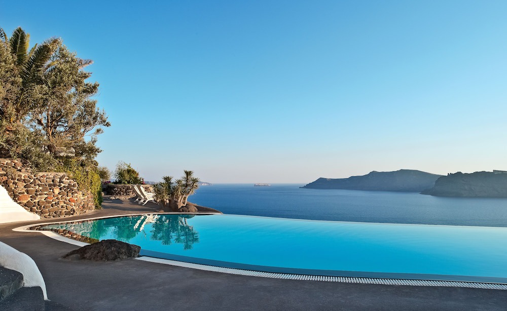Oia Hotel | Perivolas