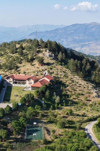 Ujanik Hotel | Perla e Tomorrit EZ