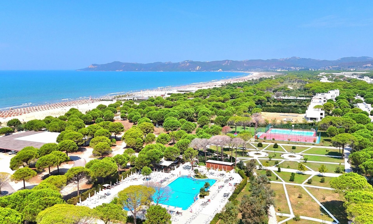Ishem Apartment | Perla Modern Penthouse 217, Lalzit Bay, Albania