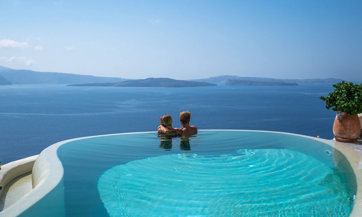 Oia Hotel | Pezoules of Oia
