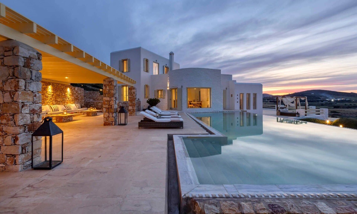 Paros Villa | Phaedra - Four Bedroom Villa, Sleeps 8