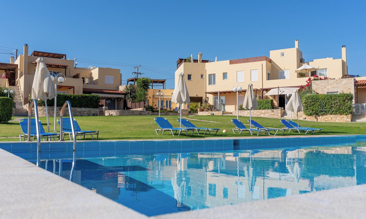 Houdetsi House | Pigi Paradise - Hermes 3, cozy, next to the pool