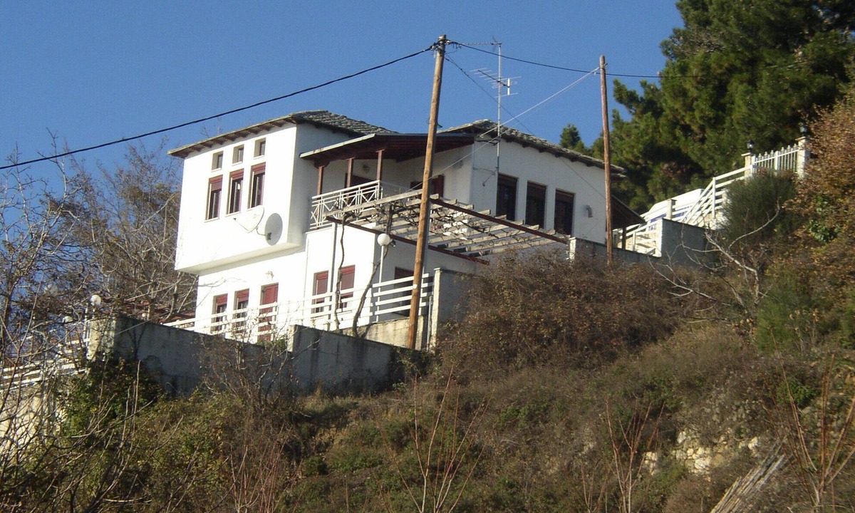 Pinakates House | Pinakates: BIG HOUSE OF AUTHENTIC PELION