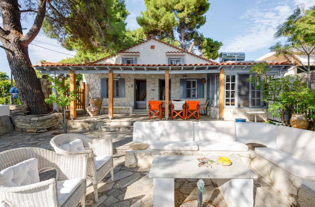 Kassandra House | Pine Cove House, Loutra