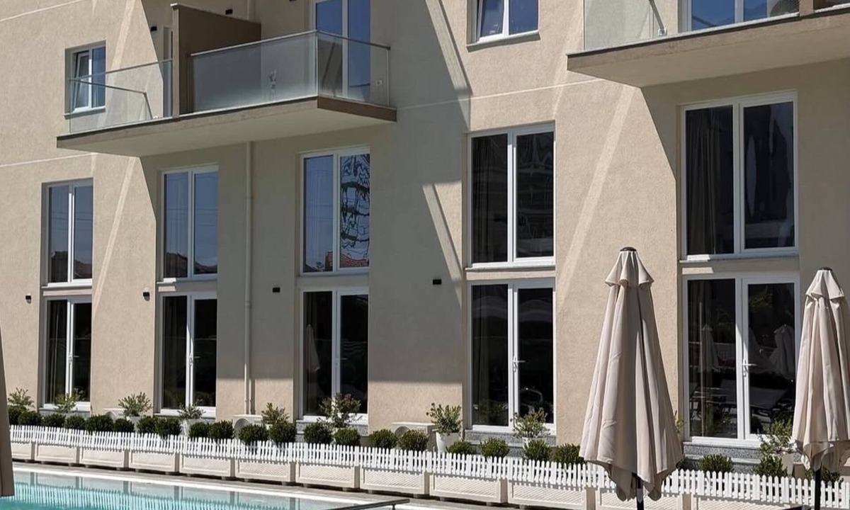 Golem Apartment | PineaMare Apartaments Golem, Durres