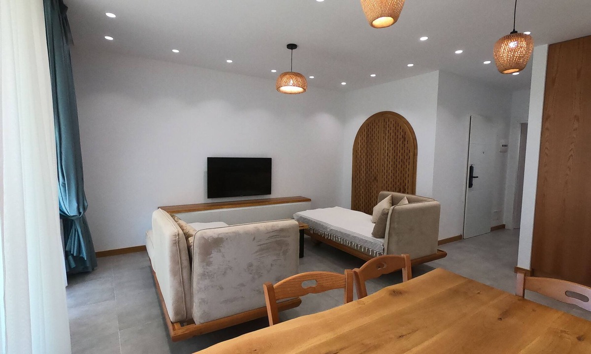 Ishem Apartment | Pinegrove Apartment