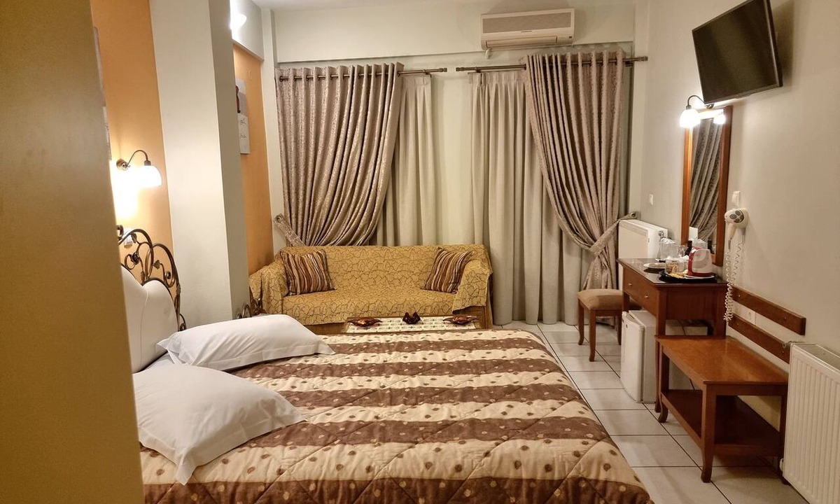 Delfoi Hotel | Pitho