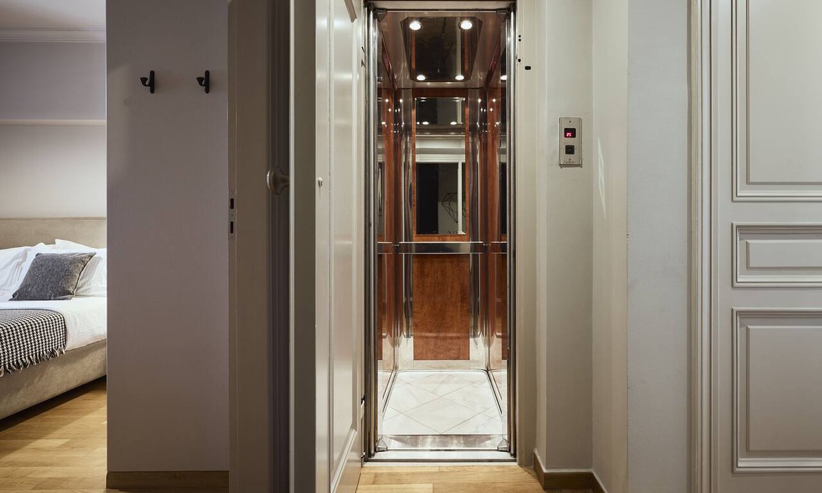 Plaka Villa | Plaka's Villa with Breathtaking Acropolis View