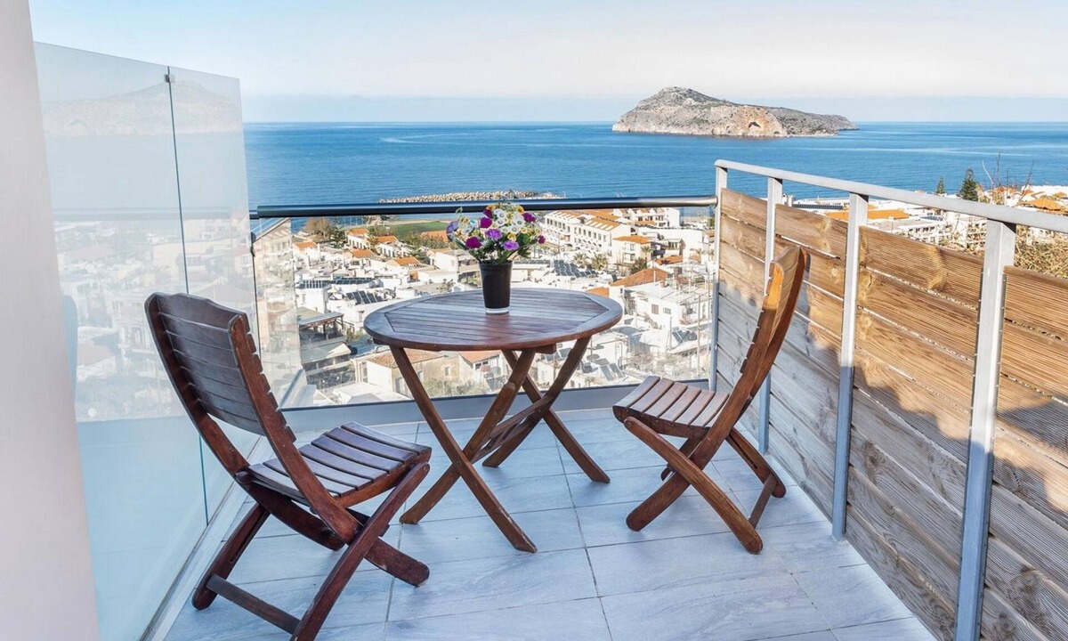 Platanias Town Apartment | Platania's Paradise
